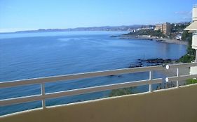 Holidays2Benalmadena Torrequebrada Sea View Front Beach With Pool Parking & Terraces